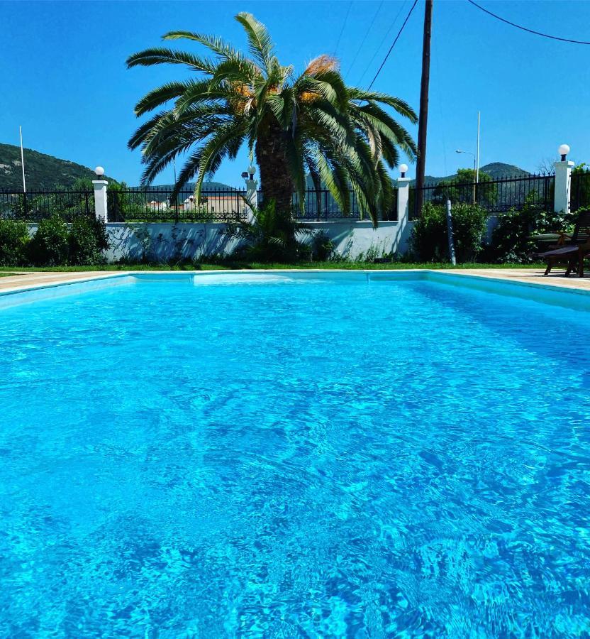 Kavala Beach Hotel Apartments Nea Iraklitsa Zewnętrze zdjęcie